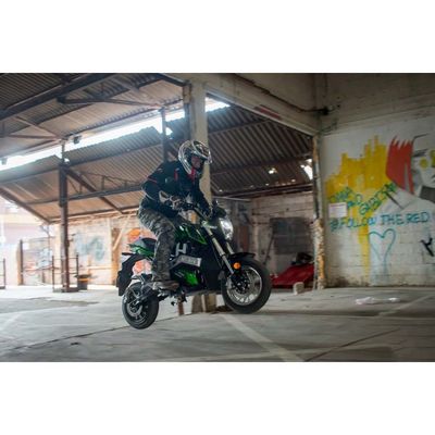 ZAP / E-Fun M6 električni moped 2000W 48V 52Ah CATL                                                                                                                                                      1970