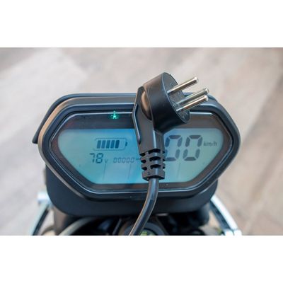 ZAP / E-Fun M6 električni motocikl 5000W 72V 52Ah CATL                                                                                                                                                   1995