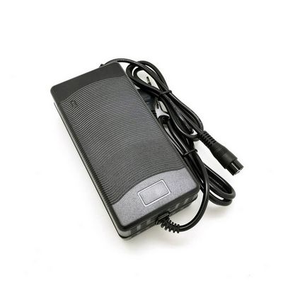 Punjač Li-ion 58.8V 2A, GX16-3 konektor, za električni romobil                   658