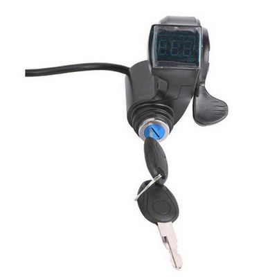 Indikator baterije s bravom i ključem i akceleratorom na palac                  1892