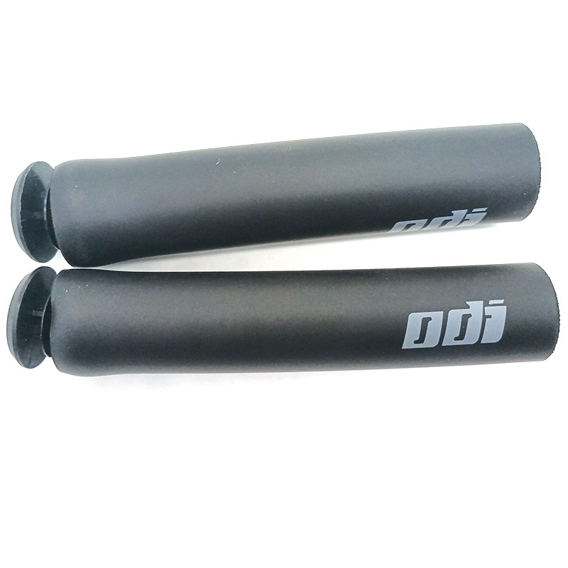 Gripovi za bicikl / romobil 1700